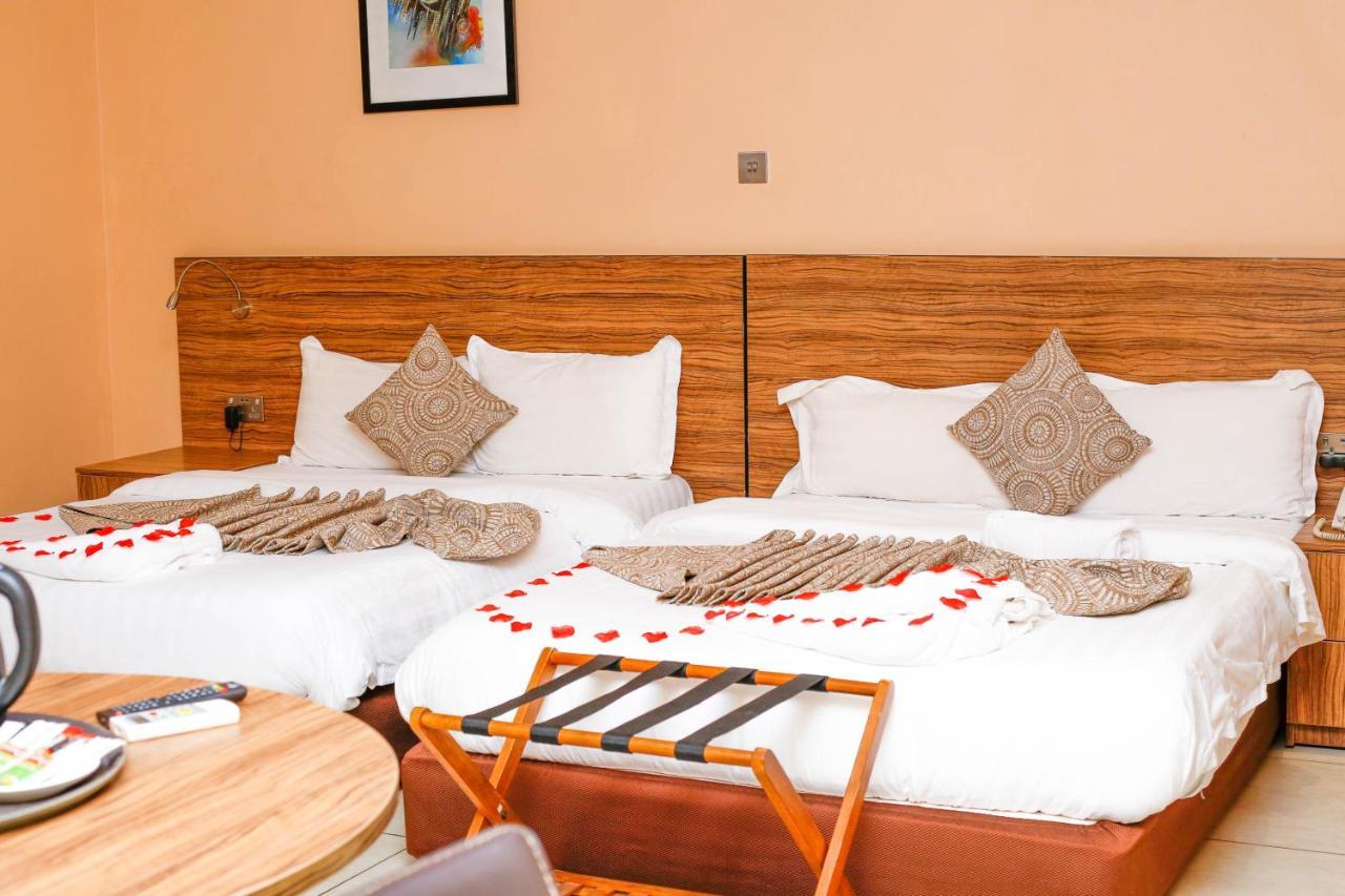 Midindi Hotel Accra Exterior photo