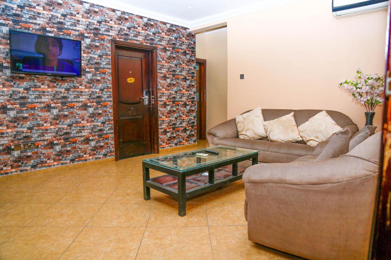 Midindi Hotel Accra Exterior photo